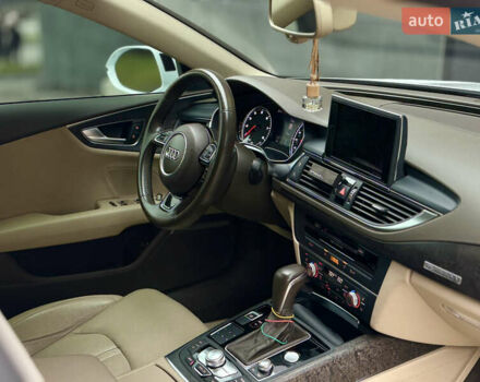 Белый Ауди A7 Sportback, объемом двигателя 3 л и пробегом 111 тыс. км за 27000 $, фото 19 на Automoto.ua