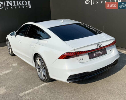 Белый Ауди A7 Sportback, объемом двигателя 2 л и пробегом 70 тыс. км за 48900 $, фото 6 на Automoto.ua