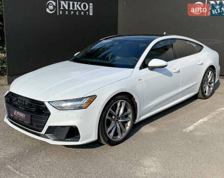Белый Ауди A7 Sportback, объемом двигателя 2 л и пробегом 70 тыс. км за 48900 $, фото 2 на Automoto.ua