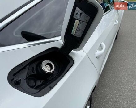 Белый Ауди A7 Sportback, объемом двигателя 2 л и пробегом 39 тыс. км за 51500 $, фото 12 на Automoto.ua