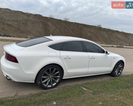 Белый Ауди A7 Sportback, объемом двигателя 3 л и пробегом 230 тыс. км за 11500 $, фото 1 на Automoto.ua