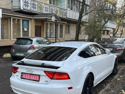 Белый Ауди A7 Sportback, объемом двигателя 3 л и пробегом 166 тыс. км за 18000 $, фото 1 на Automoto.ua