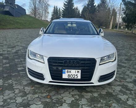 Белый Ауди A7 Sportback, объемом двигателя 3 л и пробегом 198 тыс. км за 18000 $, фото 1 на Automoto.ua