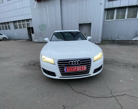 Белый Ауди A7 Sportback, объемом двигателя 3 л и пробегом 130 тыс. км за 21200 $, фото 1 на Automoto.ua