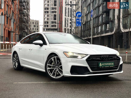 Белый Ауди A7 Sportback, объемом двигателя 2 л и пробегом 71 тыс. км за 47490 $, фото 1 на Automoto.ua