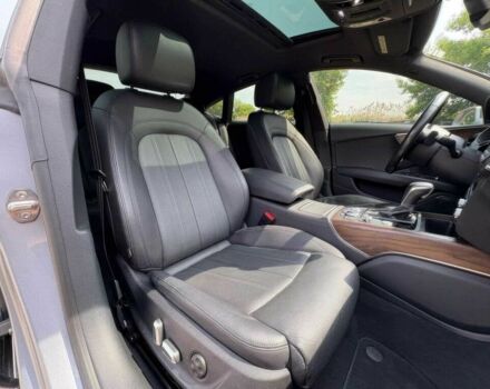 Сірий Ауді A7 Sportback, об'ємом двигуна 3 л та пробігом 103 тис. км за 10000 $, фото 15 на Automoto.ua