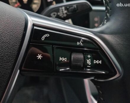 Сірий Ауді A7 Sportback, об'ємом двигуна 3 л та пробігом 110 тис. км за 45290 $, фото 31 на Automoto.ua