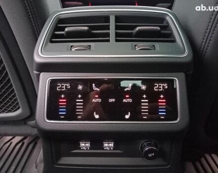 Сірий Ауді A7 Sportback, об'ємом двигуна 3 л та пробігом 110 тис. км за 45290 $, фото 25 на Automoto.ua