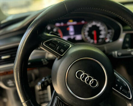 Серый Ауди A7 Sportback, объемом двигателя 3 л и пробегом 125 тыс. км за 18000 $, фото 2 на Automoto.ua