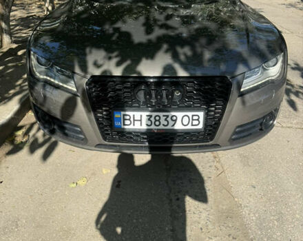 Серый Ауди A7 Sportback, объемом двигателя 3 л и пробегом 125 тыс. км за 18000 $, фото 5 на Automoto.ua
