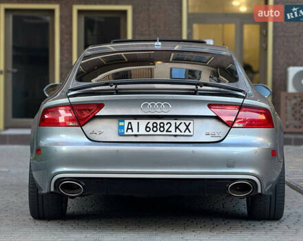 Серый Ауди A7 Sportback, объемом двигателя 3 л и пробегом 250 тыс. км за 15900 $, фото 4 на Automoto.ua