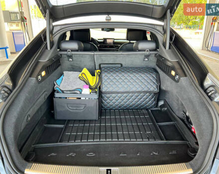 Серый Ауди A7 Sportback, объемом двигателя 3 л и пробегом 134 тыс. км за 22500 $, фото 15 на Automoto.ua