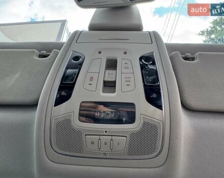 Серый Ауди A7 Sportback, объемом двигателя 3 л и пробегом 250 тыс. км за 15500 $, фото 20 на Automoto.ua