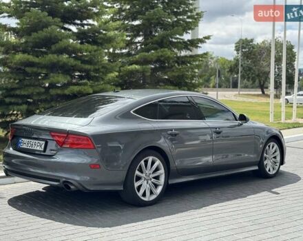 Серый Ауди A7 Sportback, объемом двигателя 3 л и пробегом 250 тыс. км за 15500 $, фото 4 на Automoto.ua