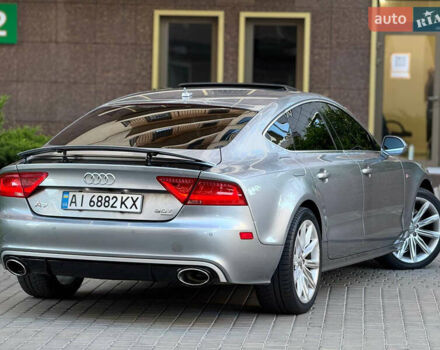 Серый Ауди A7 Sportback, объемом двигателя 3 л и пробегом 250 тыс. км за 15900 $, фото 2 на Automoto.ua