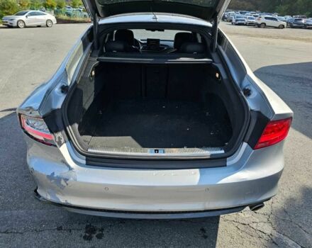 Серый Ауди A7 Sportback, объемом двигателя 3 л и пробегом 218 тыс. км за 4200 $, фото 3 на Automoto.ua