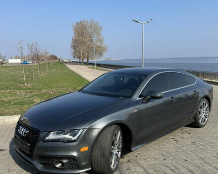 Серый Ауди A7 Sportback, объемом двигателя 3 л и пробегом 220 тыс. км за 25300 $, фото 3 на Automoto.ua