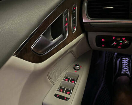 Сірий Ауді A7 Sportback, об'ємом двигуна 3 л та пробігом 105 тис. км за 24550 $, фото 28 на Automoto.ua