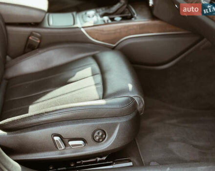 Серый Ауди A7 Sportback, объемом двигателя 3 л и пробегом 90 тыс. км за 26500 $, фото 26 на Automoto.ua