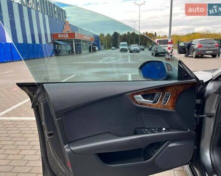 Серый Ауди A7 Sportback, объемом двигателя 2.97 л и пробегом 251 тыс. км за 21700 $, фото 13 на Automoto.ua