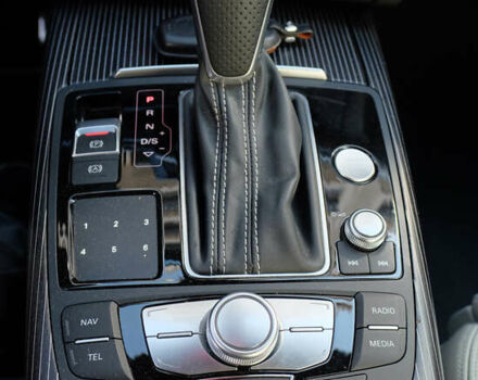 Сірий Ауді A7 Sportback, об'ємом двигуна 3 л та пробігом 105 тис. км за 30000 $, фото 68 на Automoto.ua