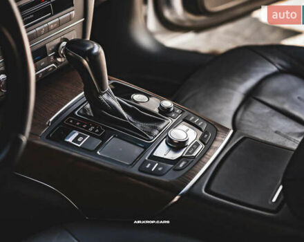 Сірий Ауді A7 Sportback, об'ємом двигуна 3 л та пробігом 87 тис. км за 27500 $, фото 10 на Automoto.ua