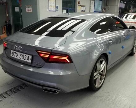 Серый Ауди A7 Sportback, объемом двигателя 3 л и пробегом 153 тыс. км за 8500 $, фото 3 на Automoto.ua