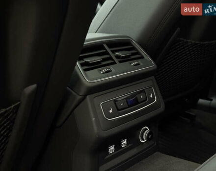 Серый Ауди A7 Sportback, объемом двигателя 3 л и пробегом 165 тыс. км за 35500 $, фото 74 на Automoto.ua