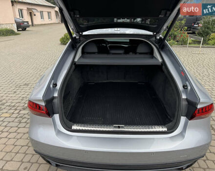 Серый Ауди A7 Sportback, объемом двигателя 3 л и пробегом 165 тыс. км за 35000 $, фото 5 на Automoto.ua