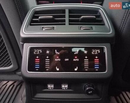 Серый Ауди A7 Sportback, объемом двигателя 3 л и пробегом 110 тыс. км за 45290 $, фото 25 на Automoto.ua