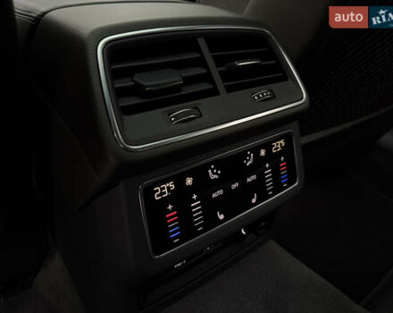 Серый Ауди A7 Sportback, объемом двигателя 2.97 л и пробегом 70 тыс. км за 67000 $, фото 92 на Automoto.ua