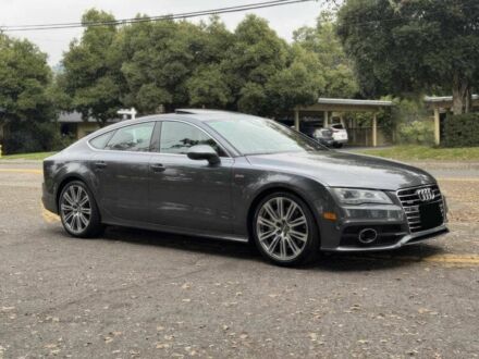 Серый Ауди A7 Sportback, объемом двигателя 3 л и пробегом 89 тыс. км за 11800 $, фото 1 на Automoto.ua