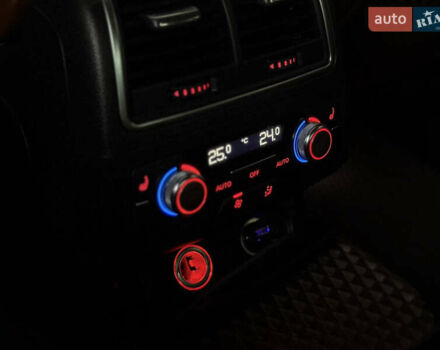 Синий Ауди A7 Sportback, объемом двигателя 3 л и пробегом 256 тыс. км за 12900 $, фото 18 на Automoto.ua