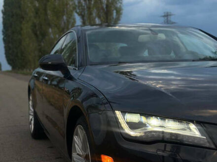 Синий Ауди A7 Sportback, объемом двигателя 3 л и пробегом 119 тыс. км за 18000 $, фото 1 на Automoto.ua