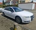 Белый Ауди А8, объемом двигателя 3.7 л и пробегом 350 тыс. км за 7000 $, фото 3 на Automoto.ua