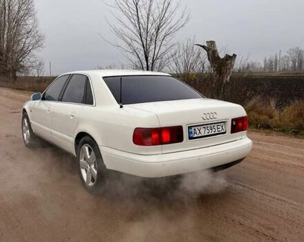 Белый Ауди А8, объемом двигателя 4.2 л и пробегом 425 тыс. км за 3900 $, фото 5 на Automoto.ua