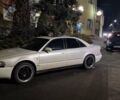 Белый Ауди А8, объемом двигателя 4.2 л и пробегом 350 тыс. км за 3500 $, фото 2 на Automoto.ua