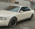 Белый Ауди А8, объемом двигателя 4.2 л и пробегом 350 тыс. км за 3500 $, фото 5 на Automoto.ua