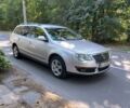 Белый Ауди А8, объемом двигателя 3.7 л и пробегом 330 тыс. км за 5950 $, фото 1 на Automoto.ua