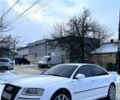 Білий Ауді A8, об'ємом двигуна 3.7 л та пробігом 326 тис. км за 6499 $, фото 1 на Automoto.ua