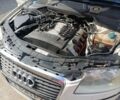 Белый Ауди А8, объемом двигателя 4.2 л и пробегом 300 тыс. км за 7600 $, фото 1 на Automoto.ua