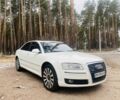 Белый Ауди А8, объемом двигателя 4.2 л и пробегом 220 тыс. км за 7900 $, фото 1 на Automoto.ua