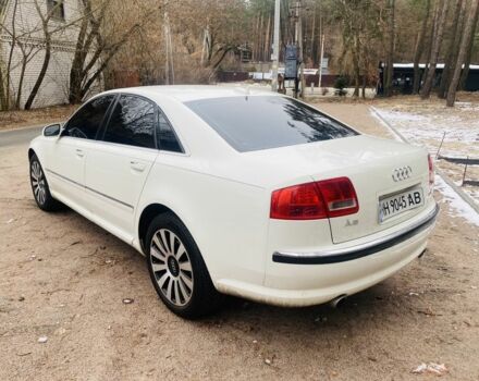 Белый Ауди А8, объемом двигателя 4.2 л и пробегом 220 тыс. км за 7900 $, фото 3 на Automoto.ua