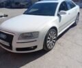 Білий Ауді A8, об'ємом двигуна 4.2 л та пробігом 300 тис. км за 7600 $, фото 31 на Automoto.ua