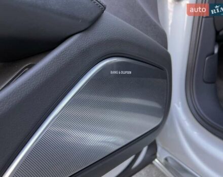 Белый Ауди А8, объемом двигателя 4.16 л и пробегом 114 тыс. км за 19900 $, фото 23 на Automoto.ua