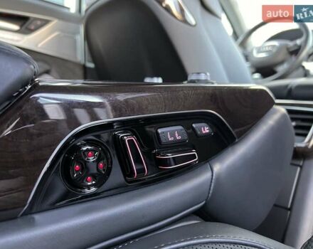 Белый Ауди А8, объемом двигателя 4.16 л и пробегом 114 тыс. км за 19900 $, фото 33 на Automoto.ua