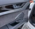 Белый Ауди А8, объемом двигателя 4.16 л и пробегом 114 тыс. км за 23500 $, фото 13 на Automoto.ua