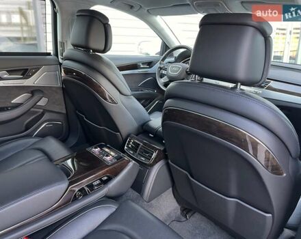 Белый Ауди А8, объемом двигателя 4.16 л и пробегом 114 тыс. км за 19900 $, фото 32 на Automoto.ua