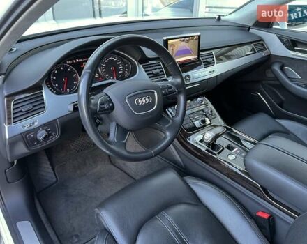 Белый Ауди А8, объемом двигателя 4.16 л и пробегом 114 тыс. км за 19900 $, фото 16 на Automoto.ua