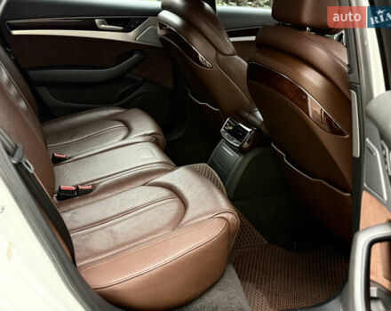 Ауди А8 2012 в Одессе на Automoto.ua Белый Ауди А8, объемом двигателя 4.16 л и пробегом 287 тыс. км за 16800 $, фото 25 на Automoto.ua